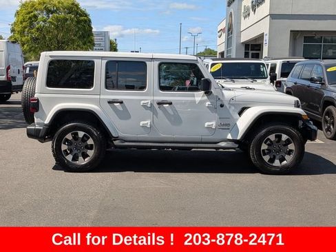 Used 2021 Jeep Wrangler Unlimited Sahara AWD/4WD image 2