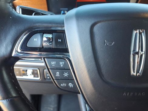 Used 2023 Lincoln Navigator Black Label image 14