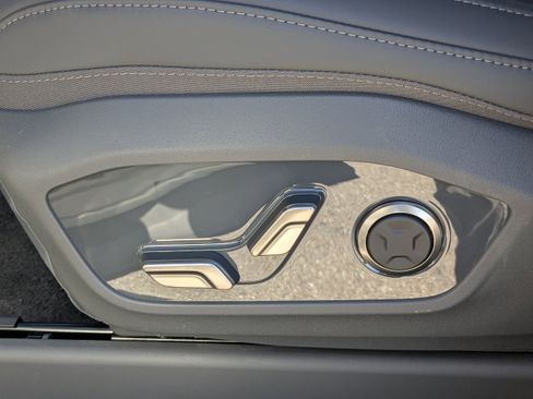 New 2026 Kia EV9 Wind image 23