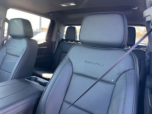 New 2026 GMC Sierra 1500 Denali w/ Denali Reserve Package image 25