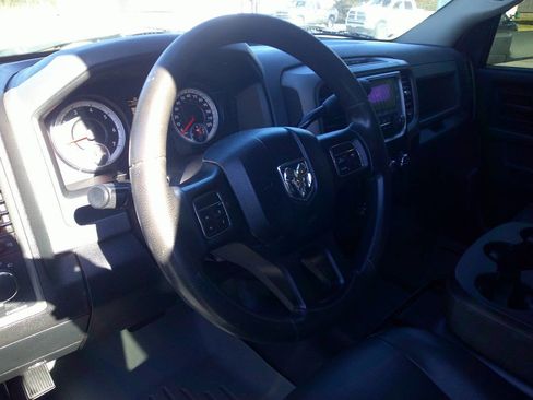 Used 2014 RAM 2500 Tradesman image 14