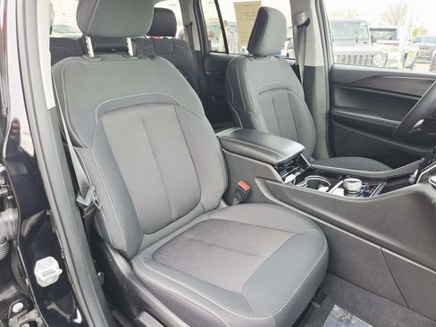 Used 2023 Jeep Grand Cherokee Laredo w/ Luxury Tech Group I image 15