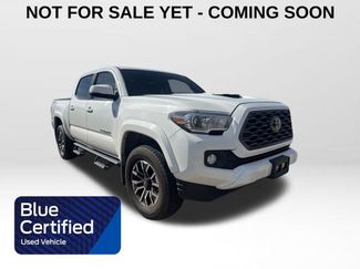 Used 2021 Toyota Tacoma TRD Sport w/ Technology Package video 1