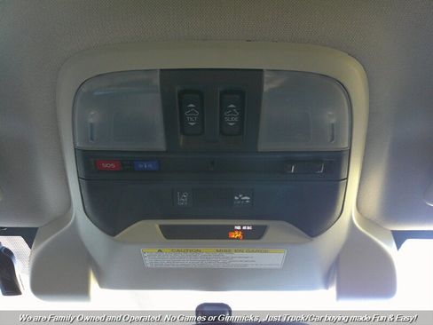 Used 2018 Subaru Crosstrek 2.0i Limited image 43