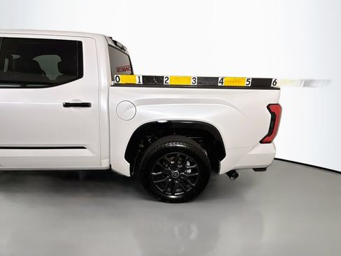 Used 2024 Toyota Tundra Platinum AWD/4WD image 37