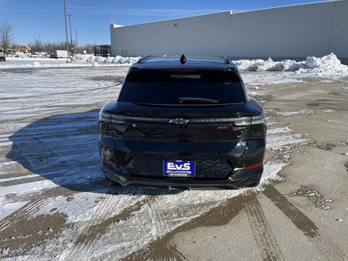 Used 2025 Chevrolet Equinox EV RS w/ Active Safety Package 3 image 5