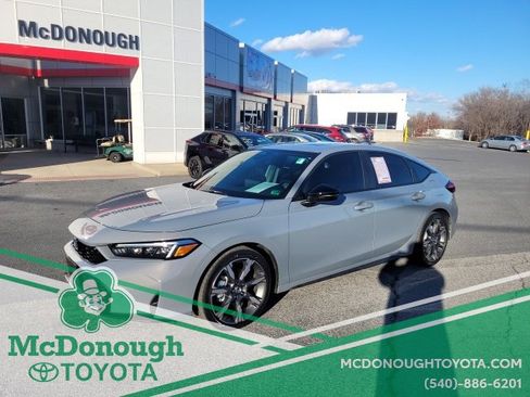 Used 2025 Honda Civic Sport Touring image 1