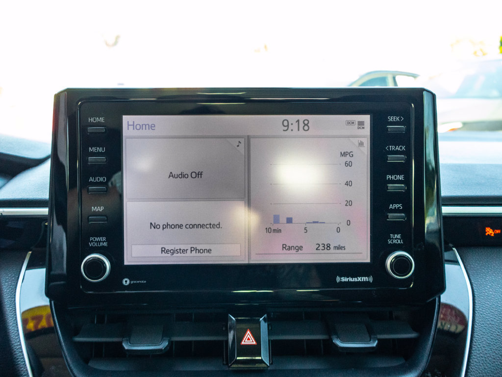 Used 2022 Toyota Corolla LE FWD image 22