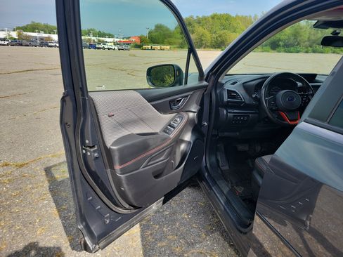 Used 2024 Subaru Forester Sport AWD/4WD image 15