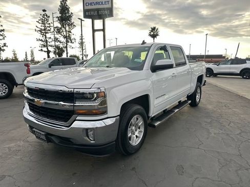 Used 2018 Chevrolet Silverado 1500 LT w/ All Star Edition image 3