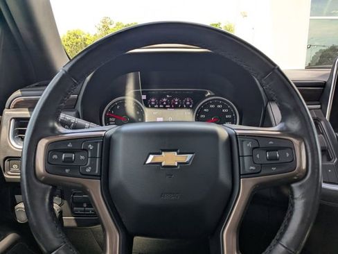 Used 2021 Chevrolet Tahoe High Country w/ Premium Package RWD image 24