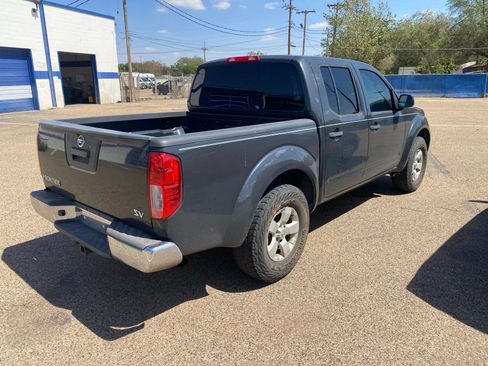 Used 2013 Nissan Frontier SV RWD image 17