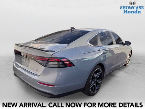 Used 2023 Honda Accord Sport image 5