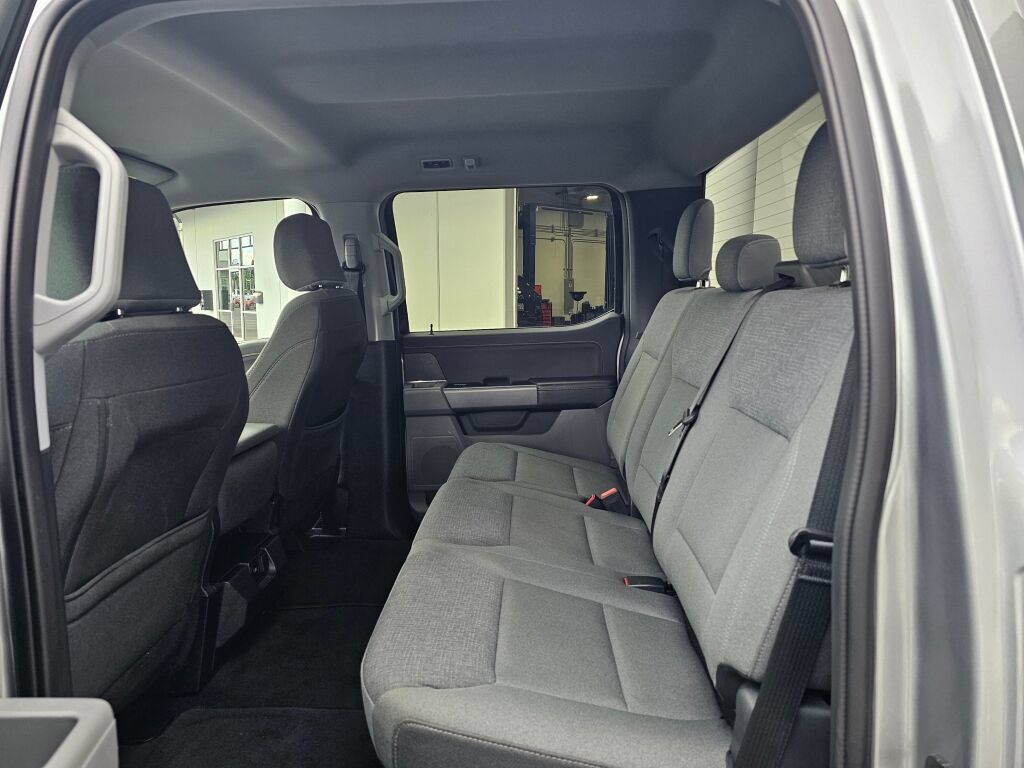 Used 2025 Ford F150 XLT w/ Equipment Group 301A Standard AWD/4WD image 16