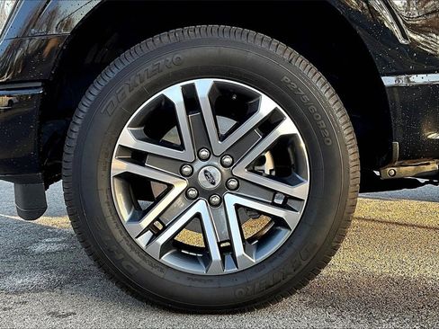 Certified 2022 Ford F150 XL w/ STX Appearance Package image 9