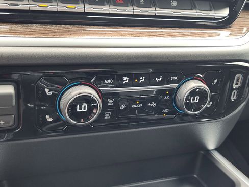 New 2026 Chevrolet Silverado 1500 LT w/ Texas Edition Plus RWD image 18