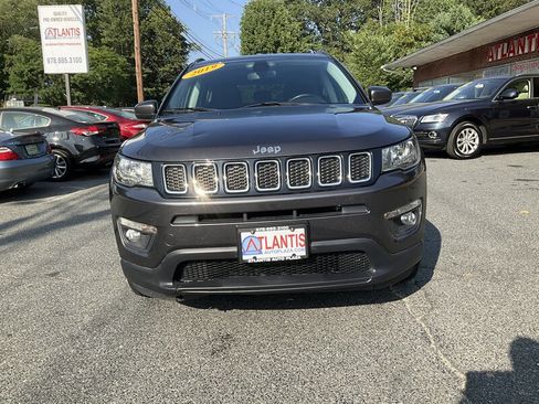 Used 2019 Jeep Compass Latitude w/ Cold Weather Group image 2
