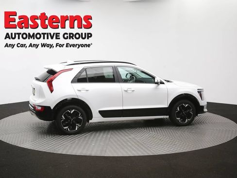 Used 2023 Kia Niro Wind w/ Wind Preserve Package FWD image 43
