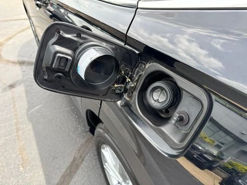 Used 2025 Honda CR-V EX image 20