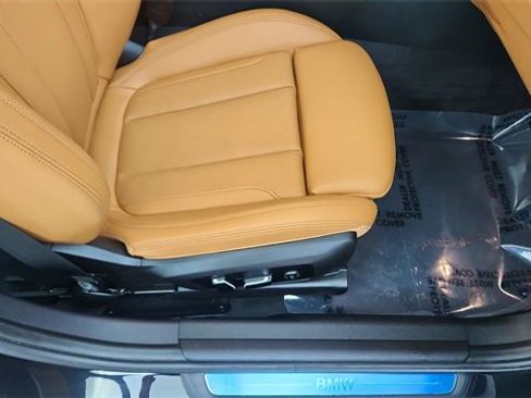 Used 2025 BMW 330i xDrive Sedan image 22