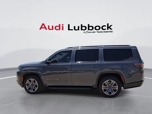 Used 2023 Jeep Wagoneer 2WD w/ Premium Group I image 6