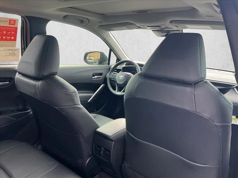 New 2026 Toyota Corolla Cross XLE image 18