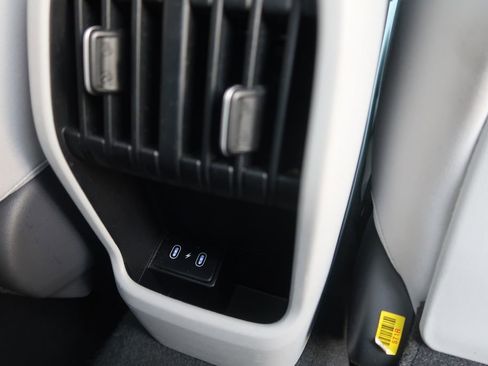 Used 2024 Hyundai Kona SEL w/ Convenience Package image 17