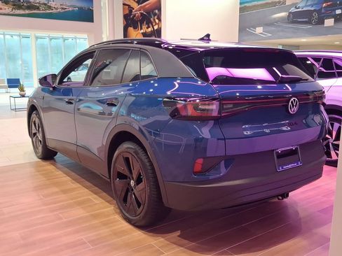 New 2026 Volkswagen ID.4 Pro S Plus AWD/4WD image 4