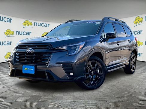Used 2023 Subaru Ascent Onyx Edition image 3