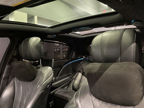 Used 2019 Mercedes-Benz Maybach S 650 image 39