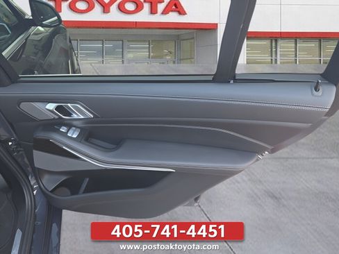 Used 2019 BMW X7 xDrive40i w/ Premium Package AWD/4WD image 33