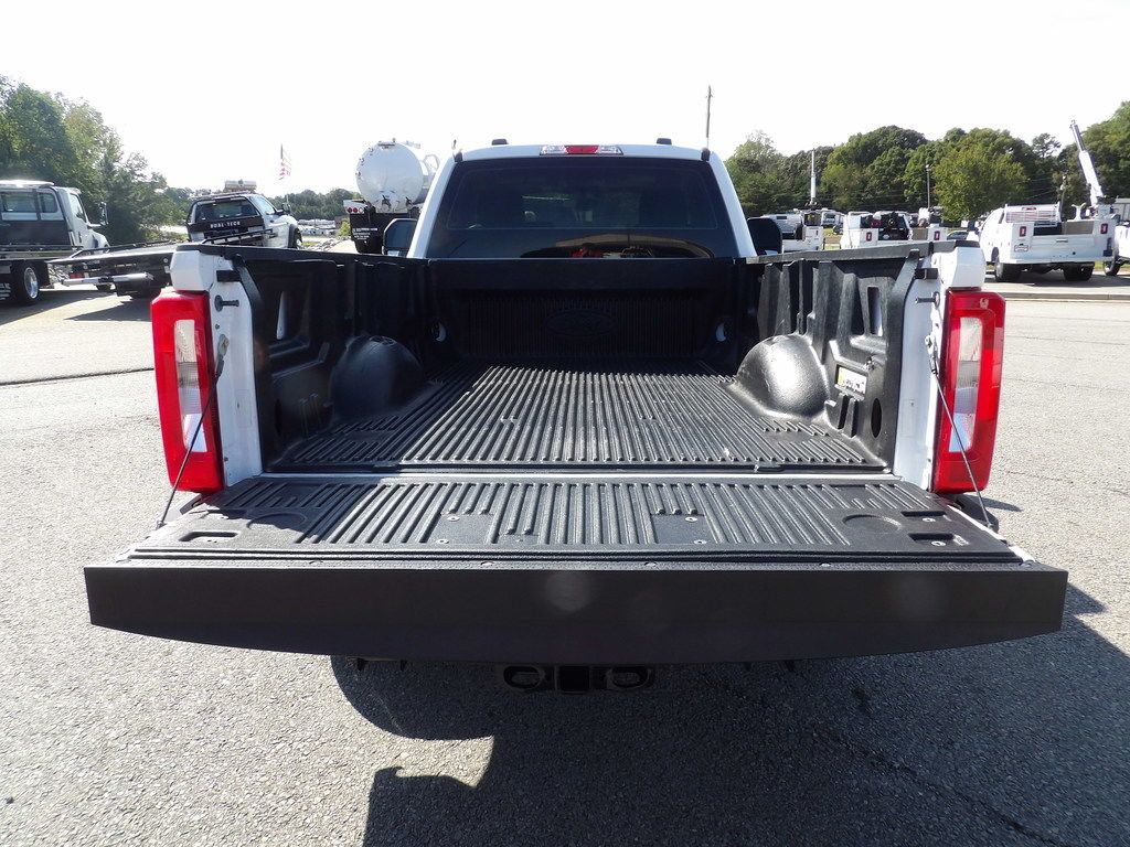 Used 2023 Ford F250 XL RWD image 35