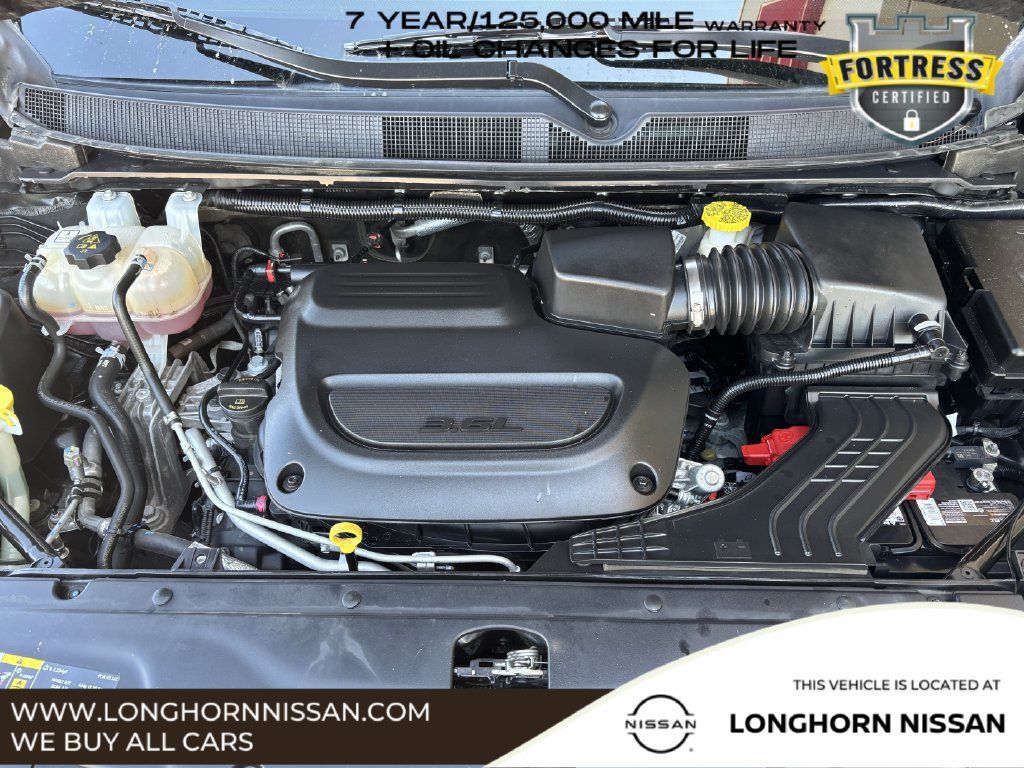 Used 2023 Chrysler Pacifica Touring-L FWD image 26