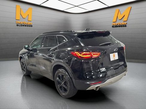 Used 2024 Chevrolet Blazer LT w/ Convenience Package image 6