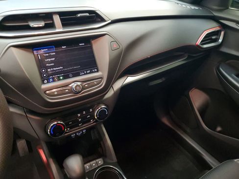 Used 2022 Chevrolet TrailBlazer RS image 28