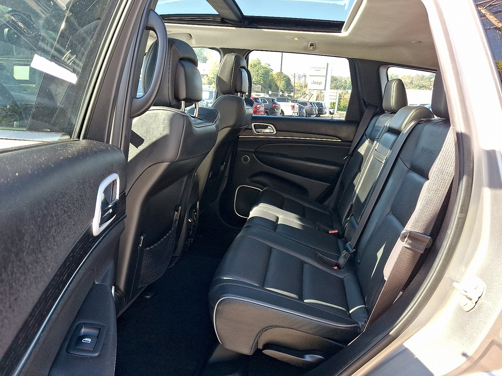 Certified 2021 Jeep Grand Cherokee Summit AWD/4WD image 10