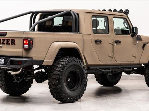 Used 2026 Jeep Gladiator Sport AWD/4WD image 8
