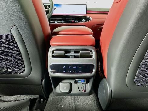 New 2026 Genesis GV70 2.5T Sport Prestige w/ G1 Accessory Package image 18