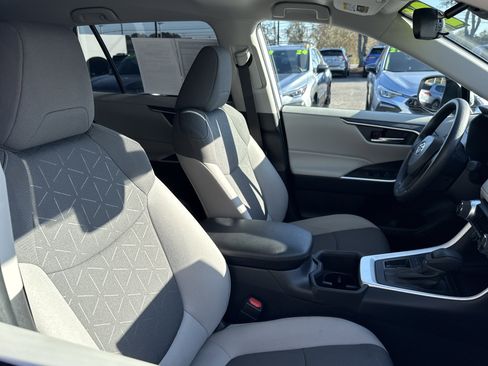 Used 2024 Toyota RAV4 XLE image 13