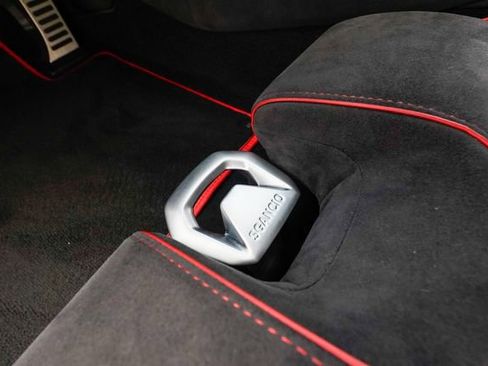 Used 2022 Lamborghini Huracan EVO RWD image 61