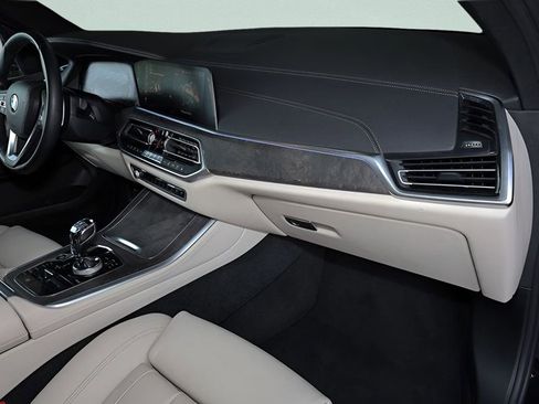 Used 2020 BMW X5 sDrive40i w/ Convenience Package image 25