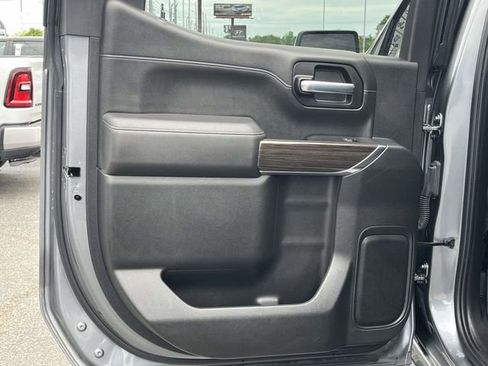 Used 2022 Chevrolet Silverado 1500 LT Trail Boss w/ Safety Package image 16