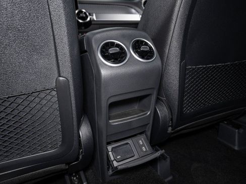 Certified 2026 Mercedes-Benz GLB 250 image 25