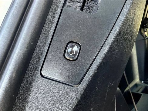 Used 2019 Dodge Grand Caravan GT FWD image 25