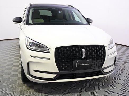 New 2025 Lincoln Corsair Reserve w/ Jet Appearance Package image 9