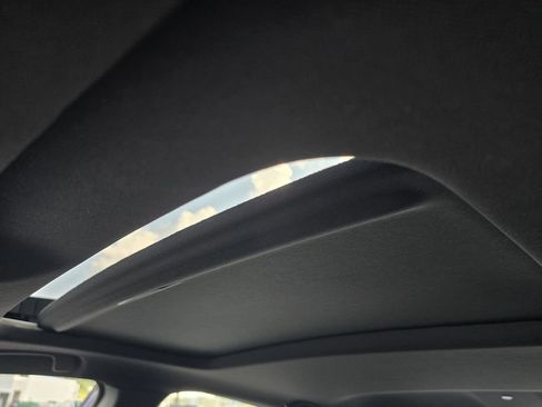 Used 2024 Honda Accord Sport image 25