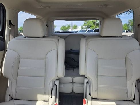 Used 2020 GMC Acadia Denali w/ Trailering Package AWD/4WD image 13