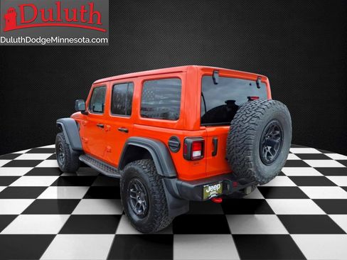 Used 2023 Jeep Wrangler Unlimited Rubicon w/ Xtreme 35 Tire Package AWD/4WD image 3