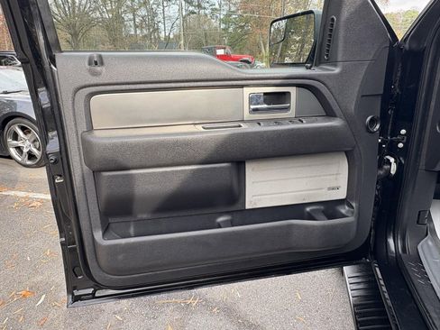 Used 2014 Ford F150 FX4 w/ Equipment Group 402A Luxury image 17