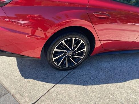 Used 2021 Hyundai Sonata Limited FWD image 16